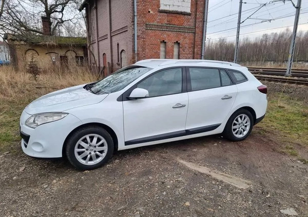 Renault Megane cena 15000 przebieg: 305000, rok produkcji 2009 z Pyskowice małe 106